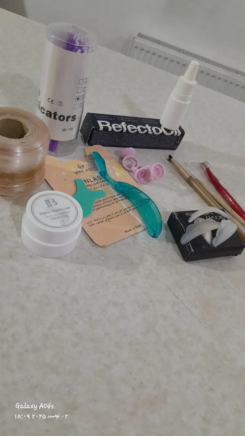 وسایل ارایشگری اکستنشن مژه،لیفت مژه و ابرو|آرایشگاه و سالنهای زیبایی|کرمان, |دیوار