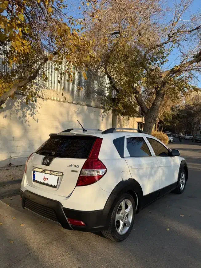 اچ سی کراس - مدل ۹۷ - فنی عالی - رخ مشابه صفر|خودرو سواری و وانت|مشهد, فلسطین|دیوار