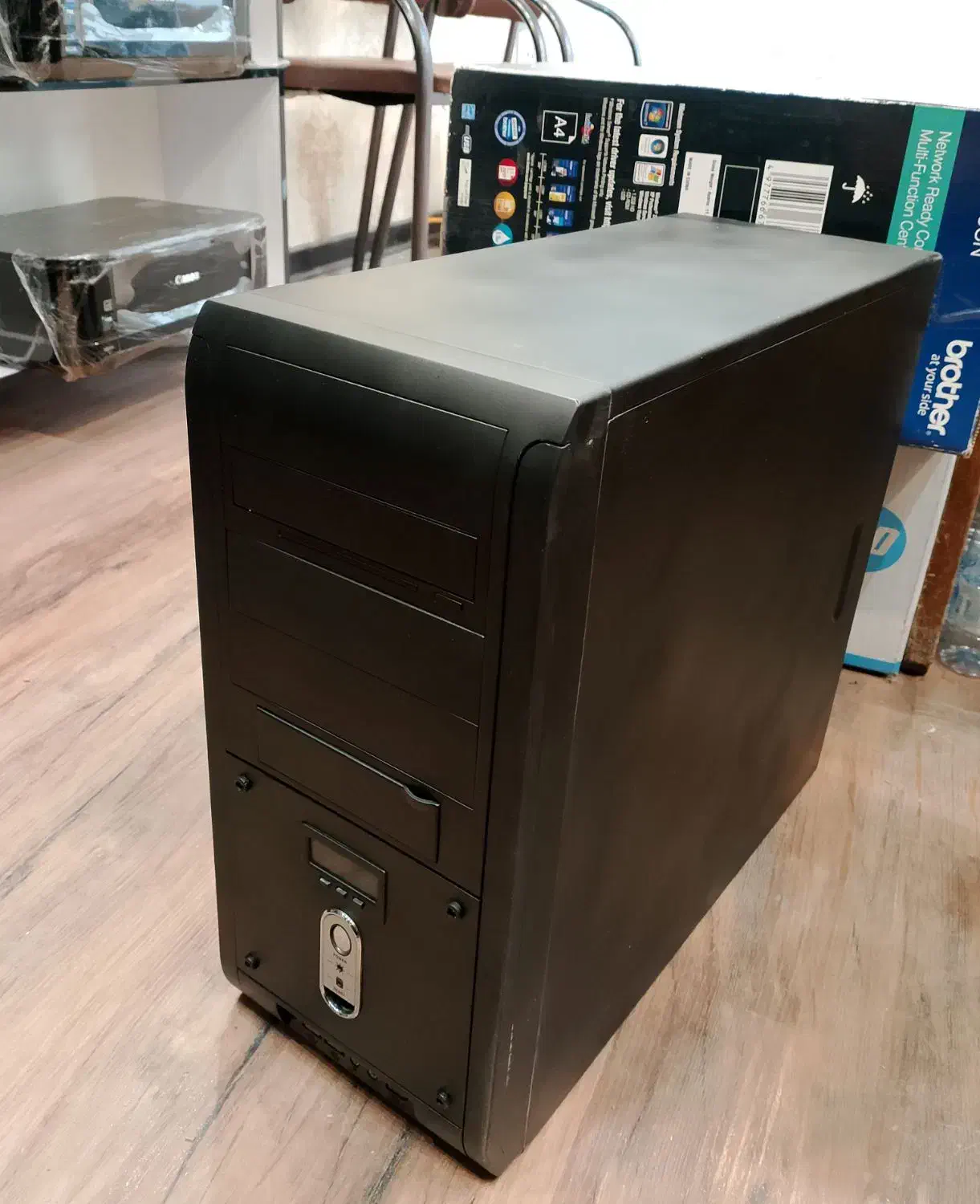 کیس Msi قوی ، رم16 ،گرافیک مجزا ، هاردSSD|رایانه رومیزی|خرمآباد, |دیوار