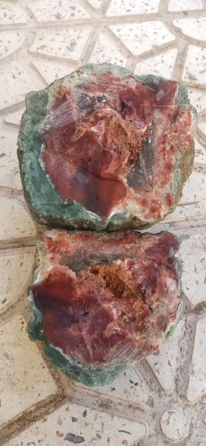 سنگ قیمتی عقیق|جواهرات|هشترود, |دیوار