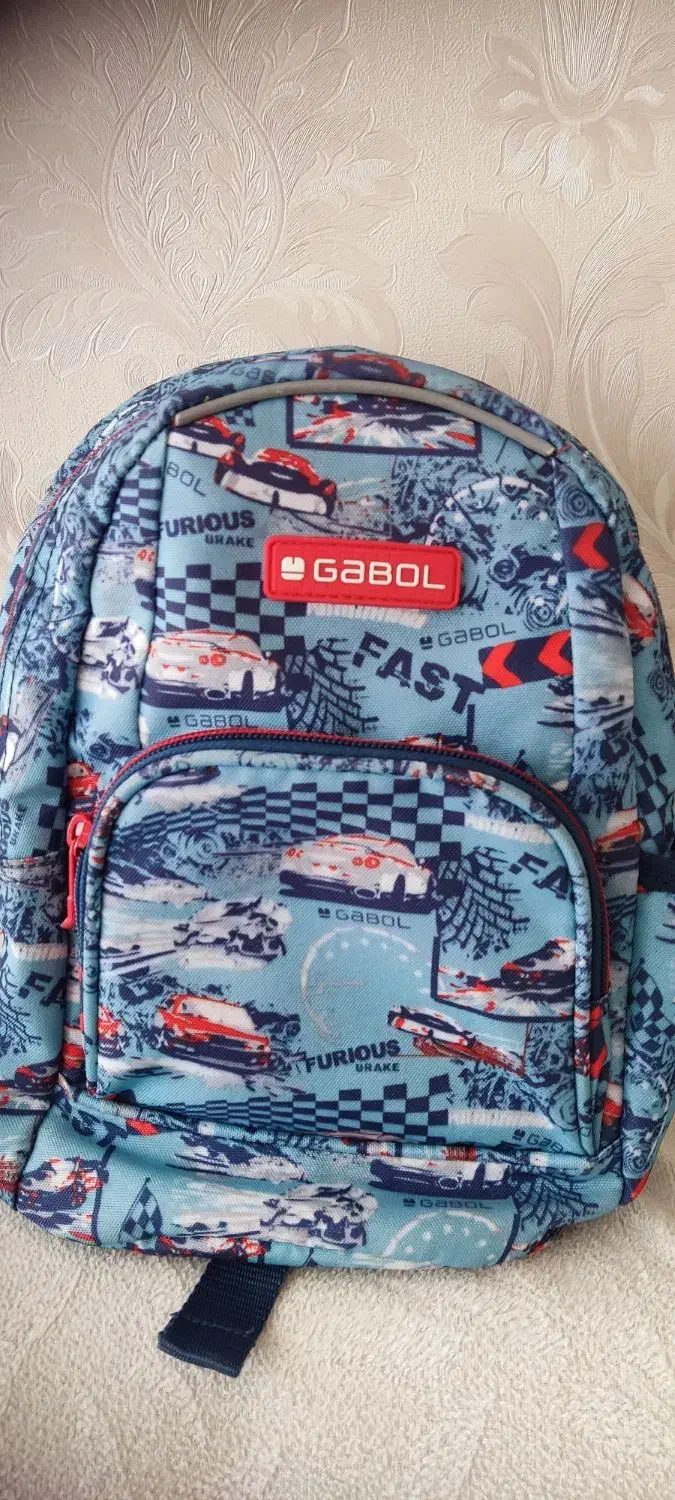 کوله پشتی|کفش و لباس بچه|تبریز, |دیوار