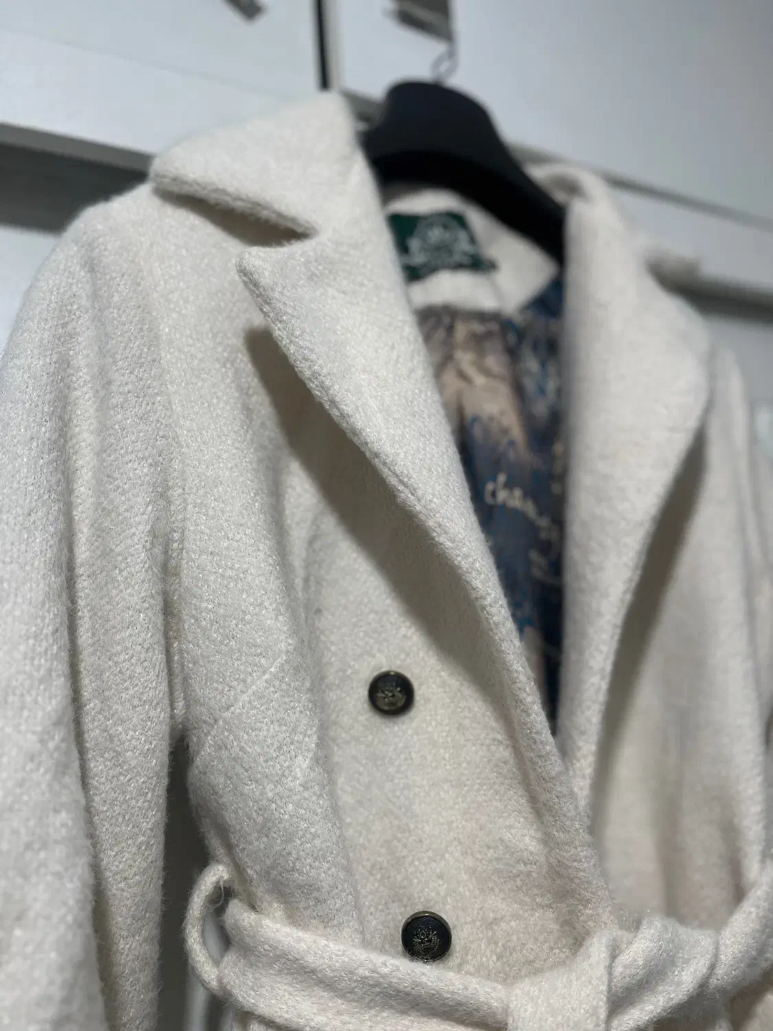 تعدادی پالتو با قیمت مناسب|لباس|ری, دولتآباد|دیوار