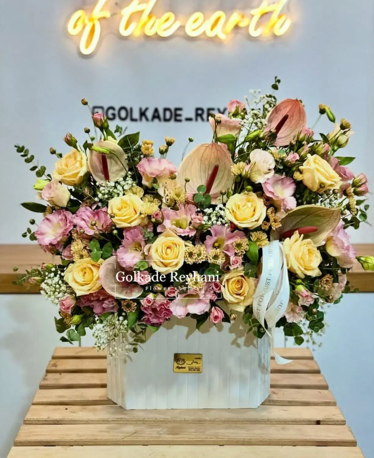 گل برای هدیه طبیعی سایز بزرگ|گل و گیاه طبیعی|مشهد, هنرور|دیوار