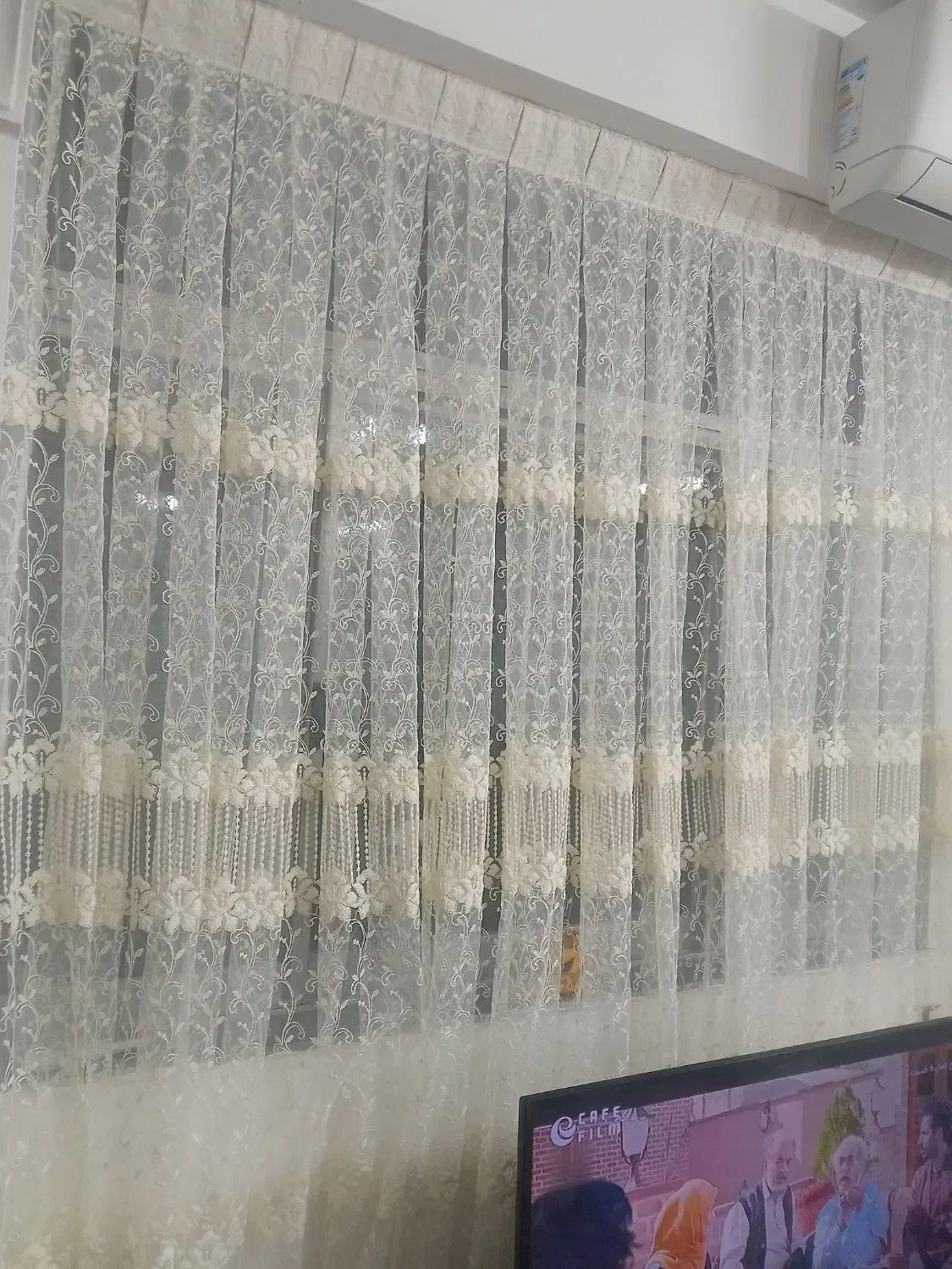 پرده شش متر نیم درحد نو|پرده، رانر، رومیزی|رودسر, |دیوار