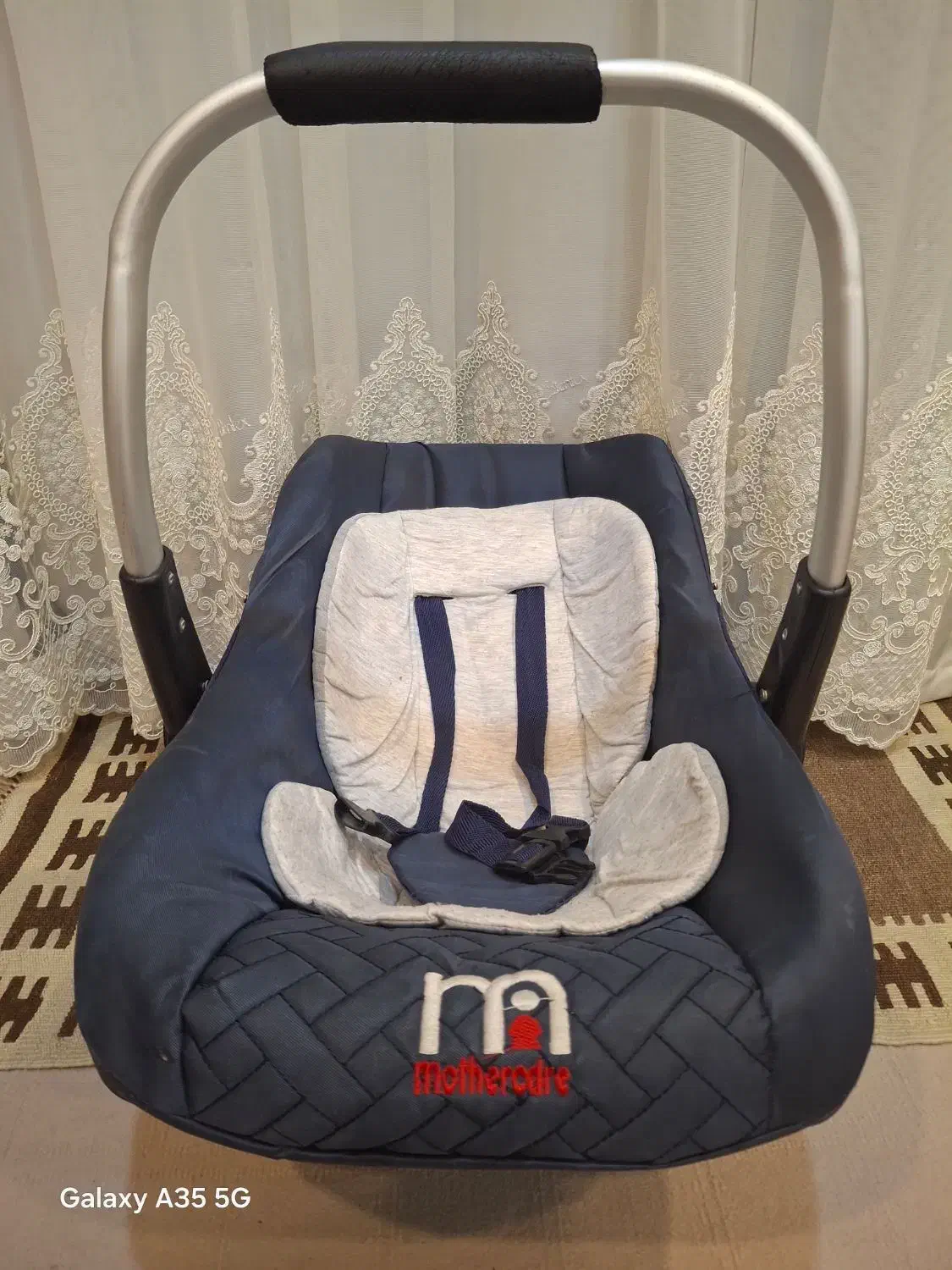 کریر|کالسکه و لوازم جانبی|شهرکرد, |دیوار