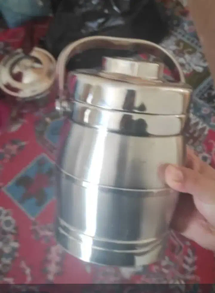 ظرف استیل غذا|ظروف نگهدارنده، پلاستیکی، یک‌بارمصرف|شیراز, گل سرخ|دیوار
