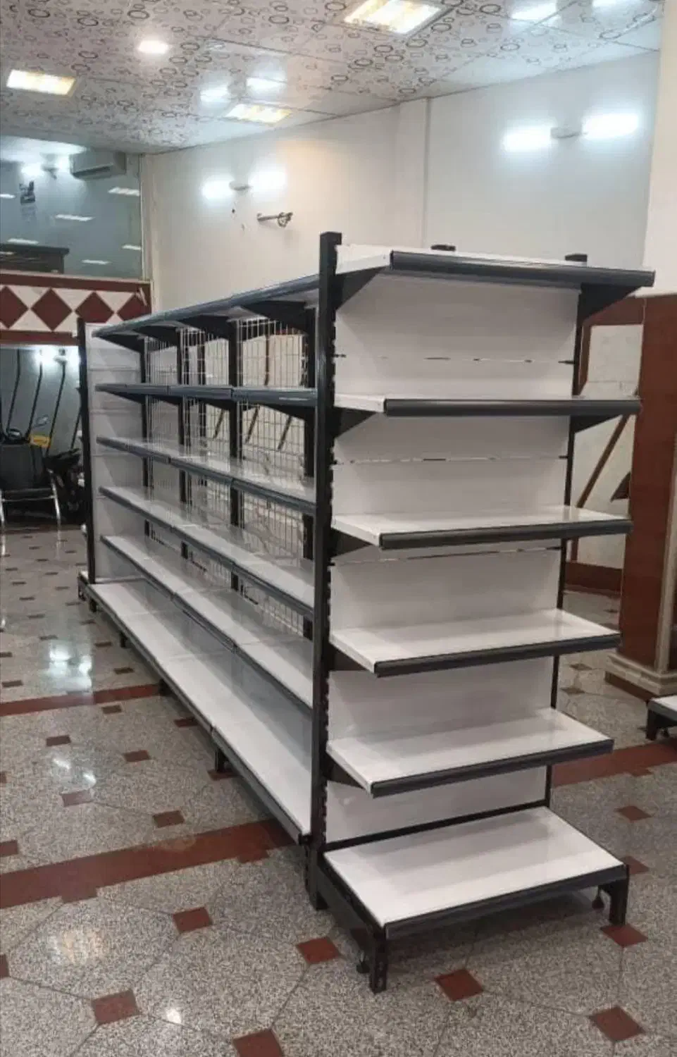 پشت صفحه پانچی /قفسه تک لاین و دولاین|فروشگاه و مغازه|کرج, میدان میوه و تره بار مرکزی|دیوار