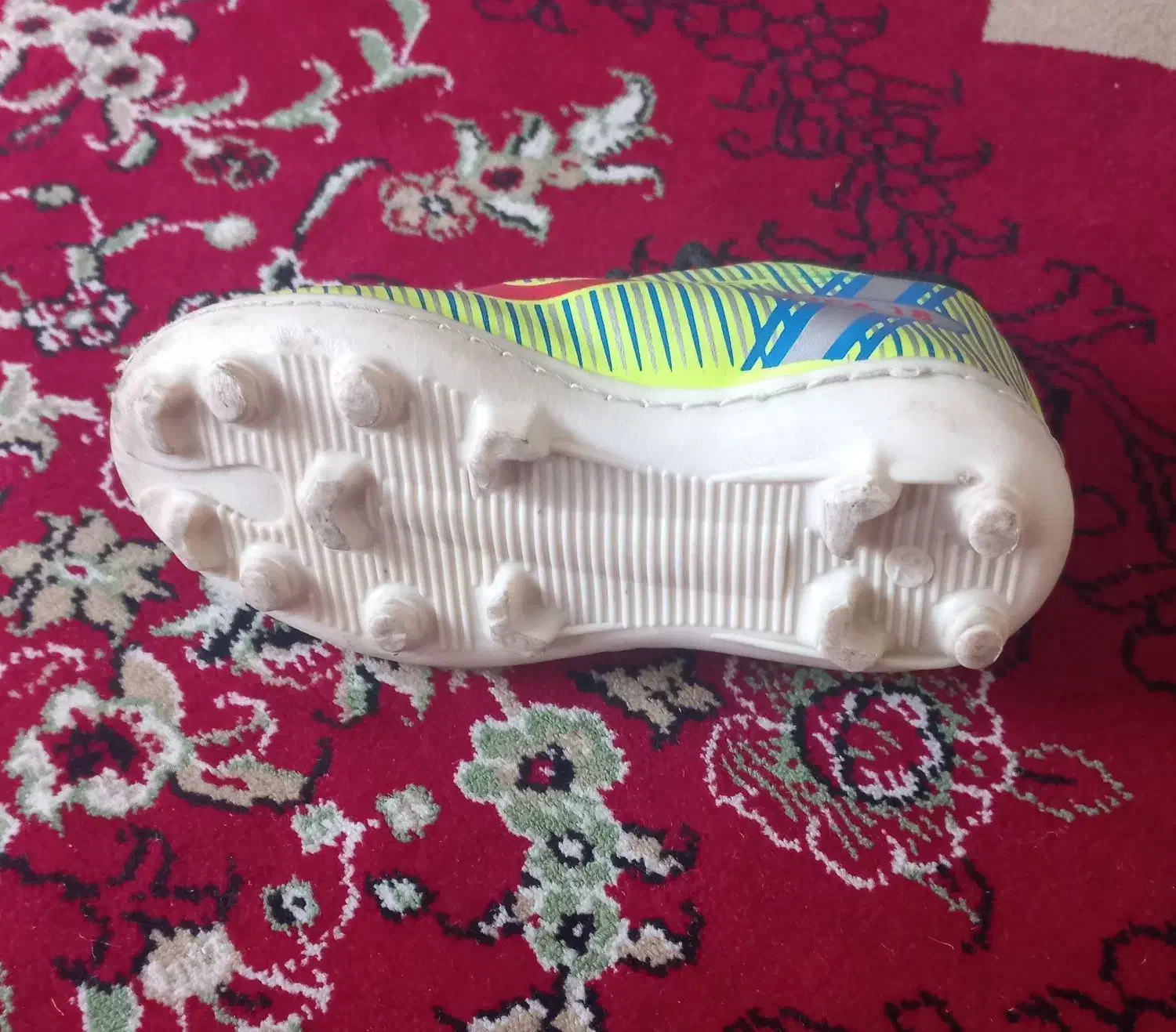 کتونی فوتبالی چمن ،پسرانه ،سایز،32|کیف، کفش، کمربند|نیشابور, شهرک رسولی|دیوار