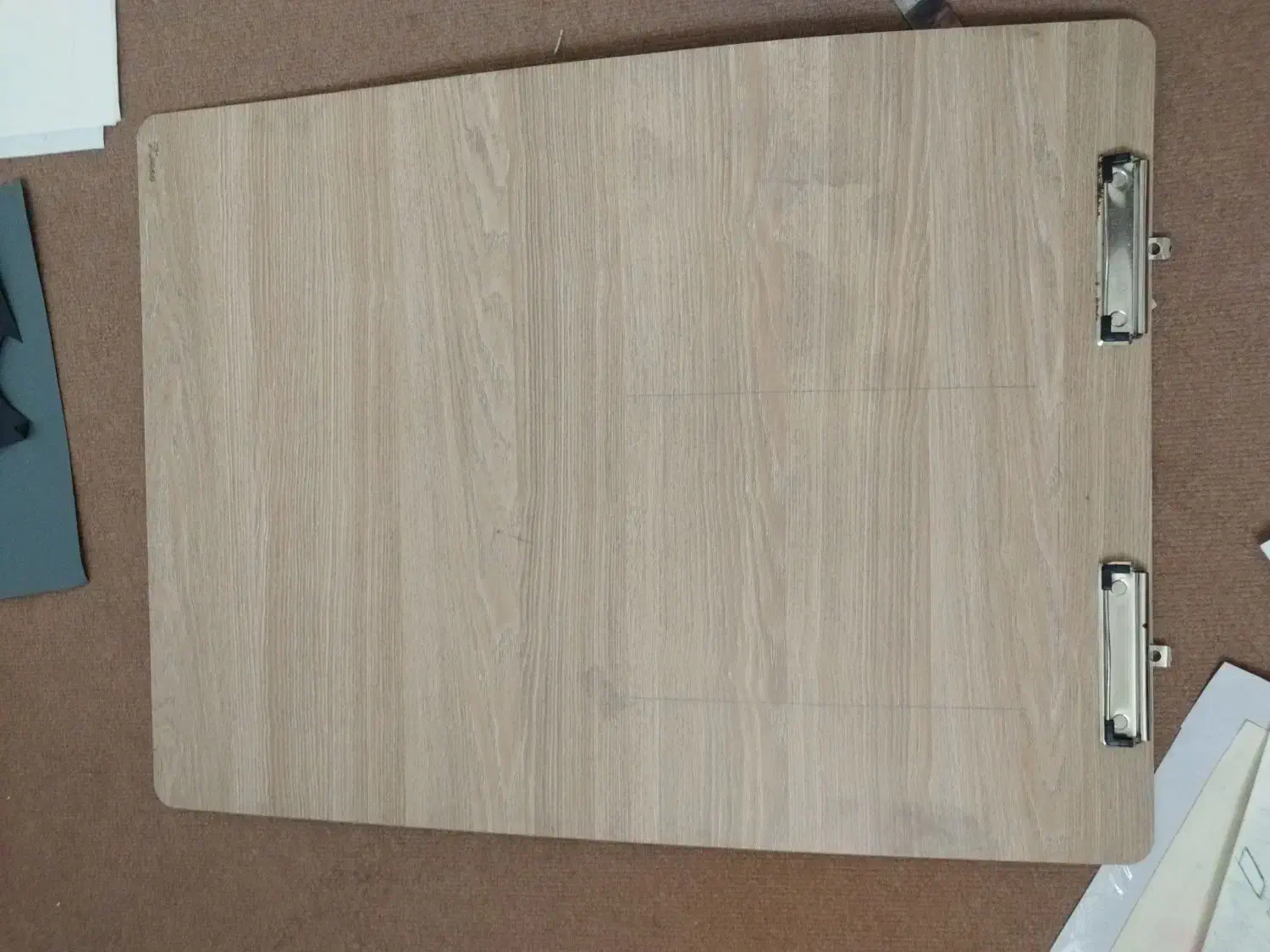 تخته شاسی و کاغذ و مقوا تعداد بالا و عمده|لوازم التحریر|اصفهان, بیدآباد|دیوار