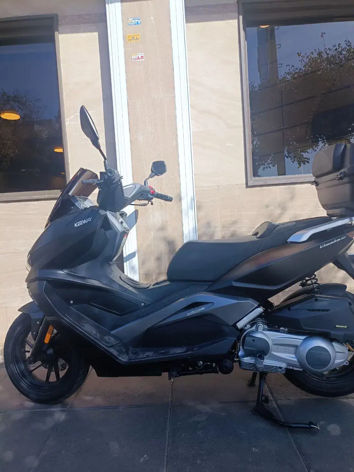 موتورسیکلت کی وی ویسته ۲۵۰ عین صفر|موتورسیکلت|تهران, اقدسیه|دیوار