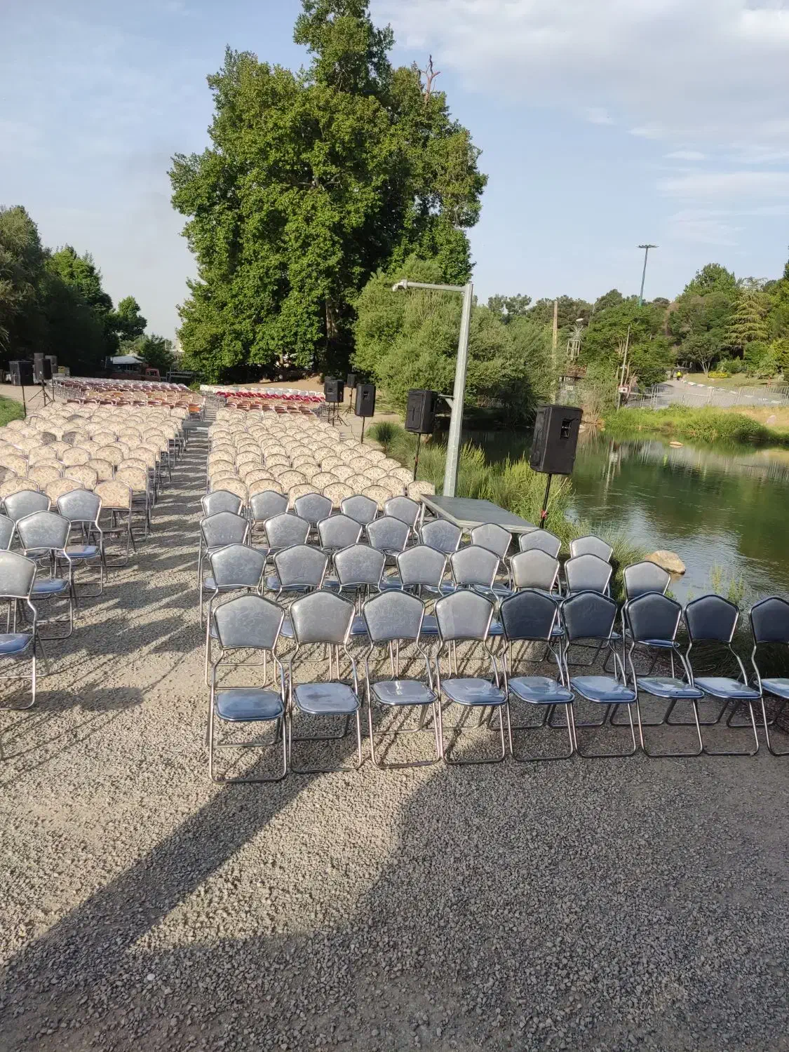 کرایه انواع میز و صندلی فلزی تاشو|خدمات پذیرایی، مراسم|کرمانشاه, |دیوار