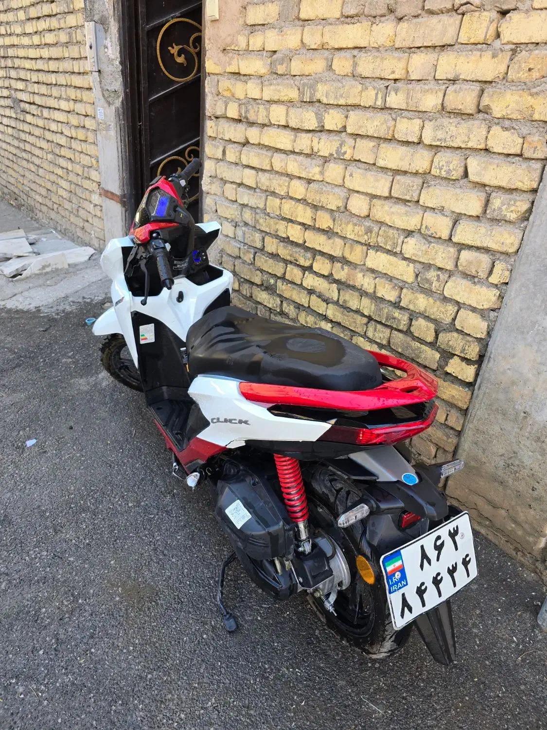 فروش موتور کلیک هانی|موتورسیکلت|فلاورجان, |دیوار