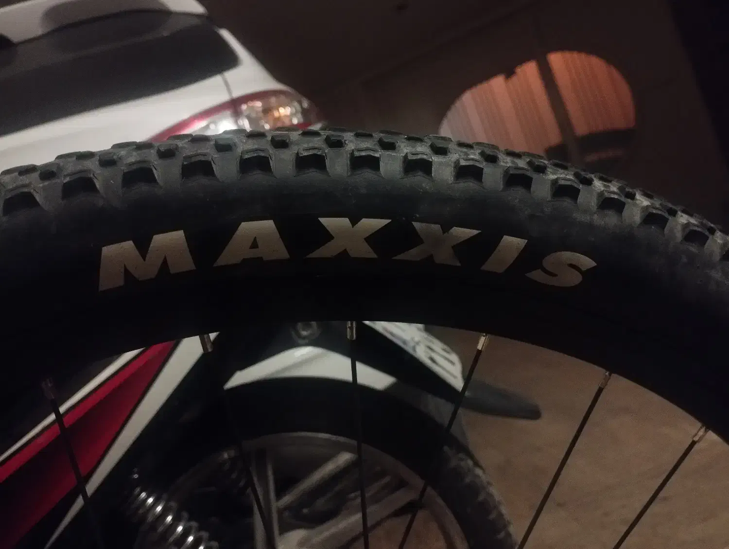 لاستیک دوچرخه سایز ۲۹ برند مکسیس|دوچرخه، اسکیت، اسکوتر|اصفهان, چرخاب|دیوار