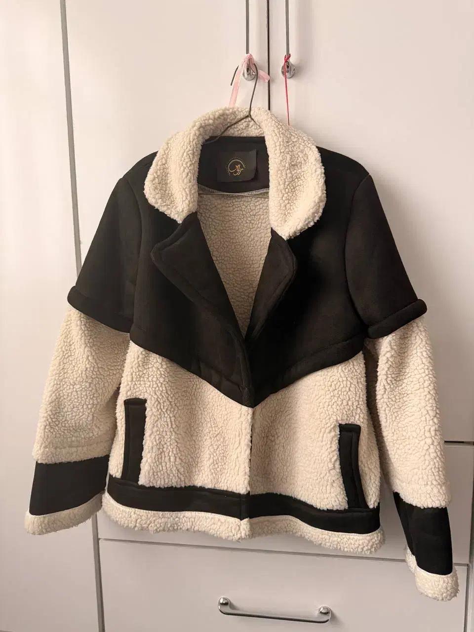 کت جیر نو از برند رنوس|لباس|حویق, |دیوار