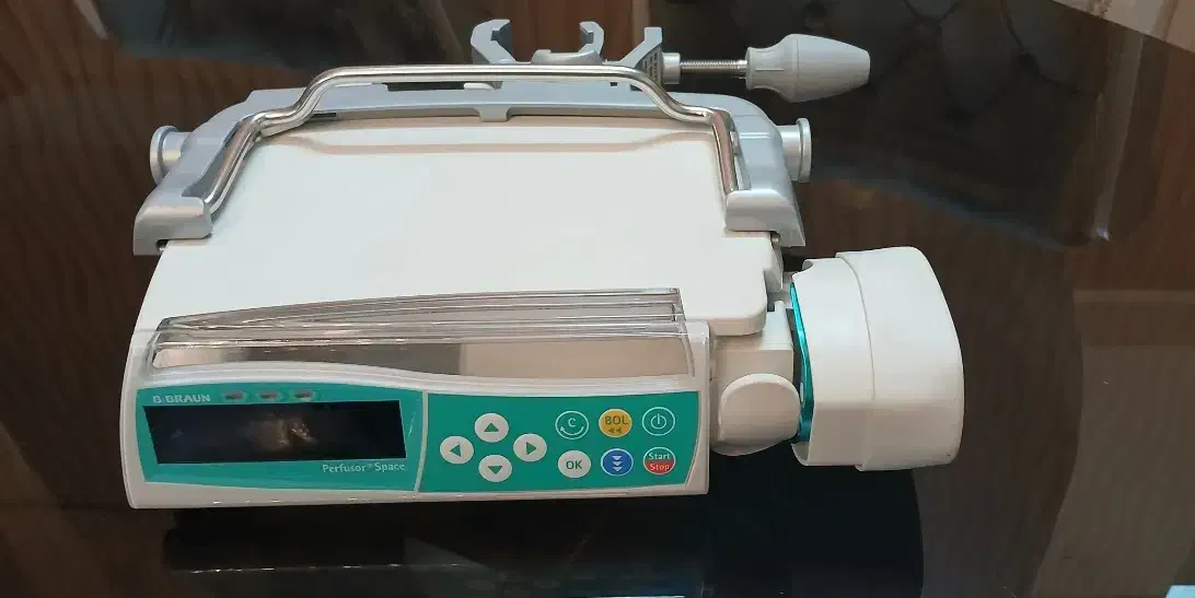 سرنگ پمپ B.Braun و پمپ سرم argus آلمان|پزشکی|تهران, دانشگاه شریف|دیوار