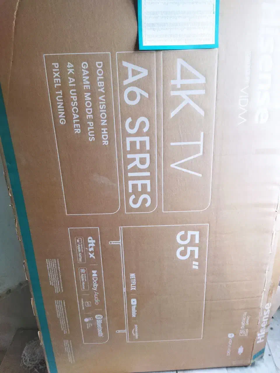 ال ای دی ۵۵هوشمند هایسنس و میز گلس|میز تلویزیون|مشهد, الهیه|دیوار