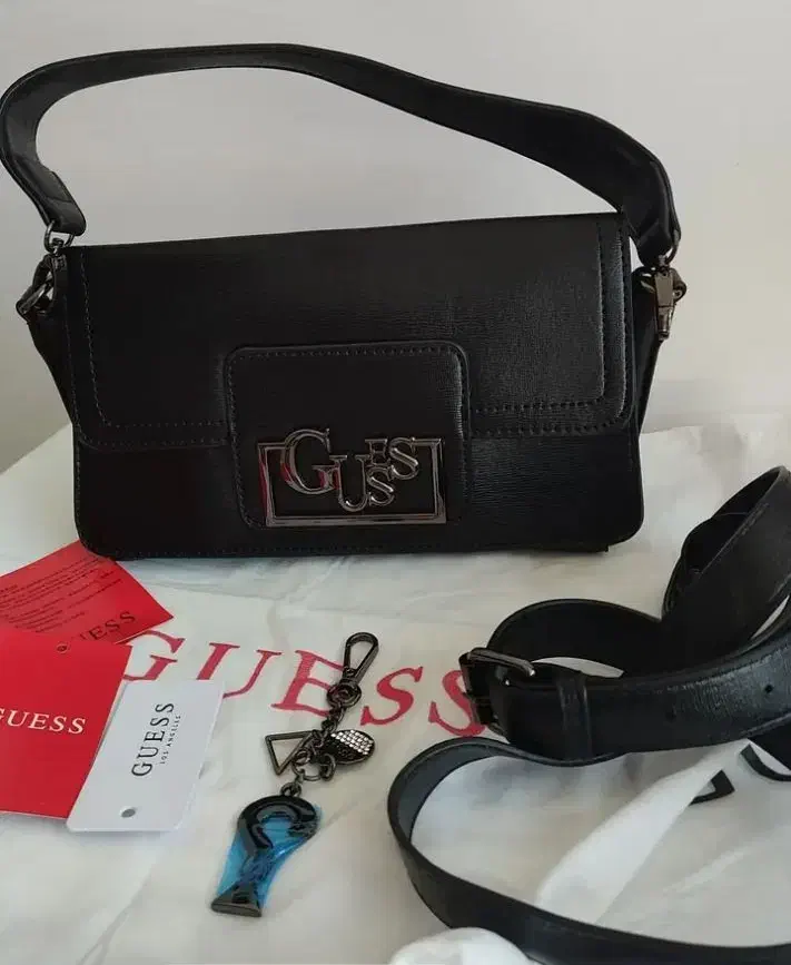 کیف مارک گس آکبند همراه با جاکلیدی ست و دو بند|کیف، کفش، کمربند|تهران, سبلان (لشگر)|دیوار