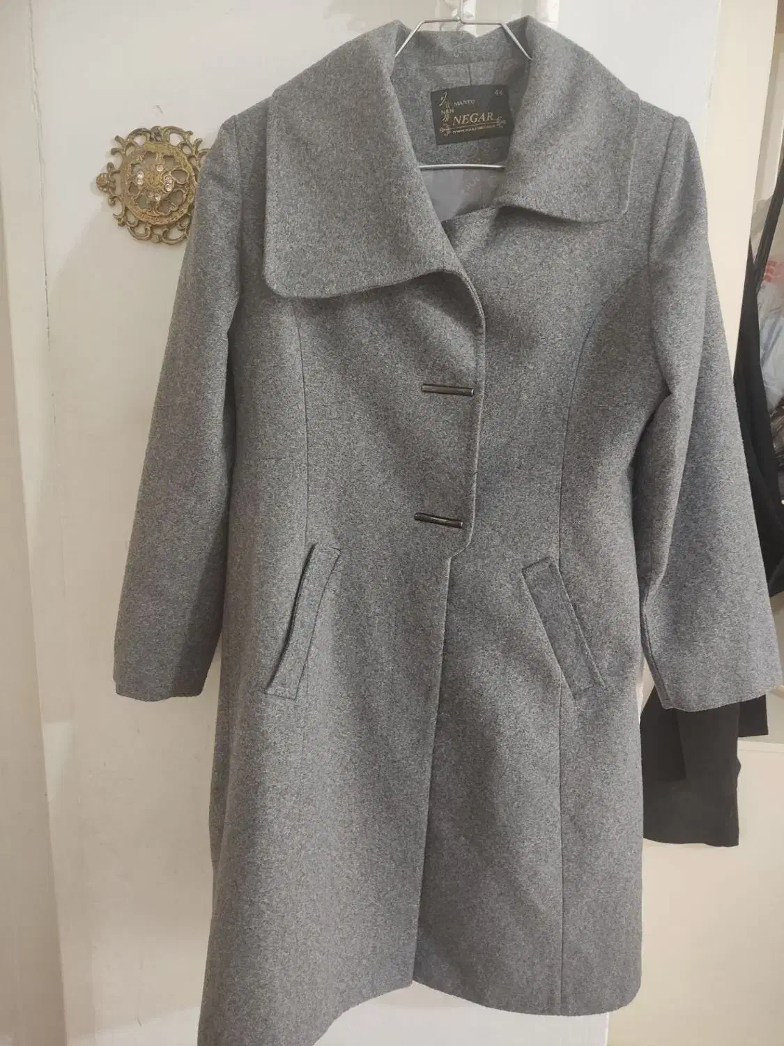 پالتوپشم درحدنو|لباس|مراغه, |دیوار