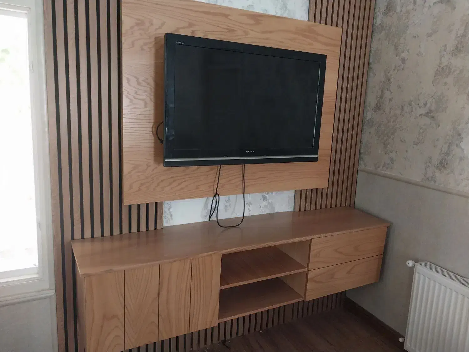 رنگ کار نقاش چوب|خدمات پیشه و مهارت|شاندیز, |دیوار