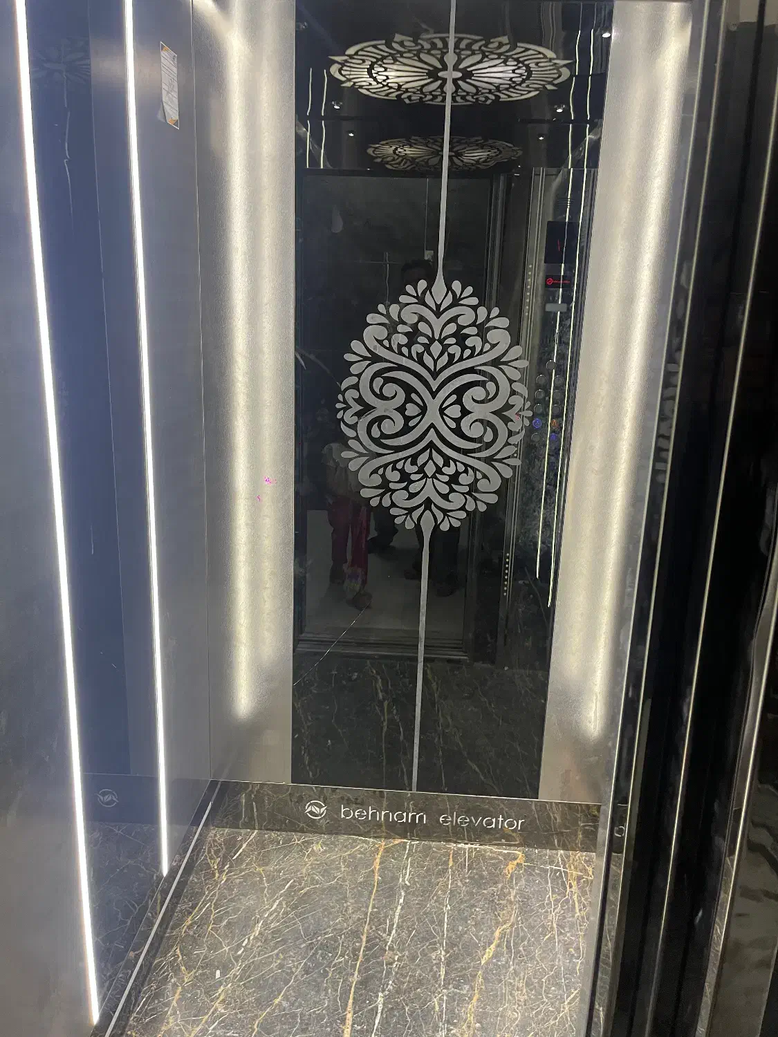 اجاره سوئیت  خ دانشگاه|اجارهٔ آپارتمان|زاهدان, |دیوار