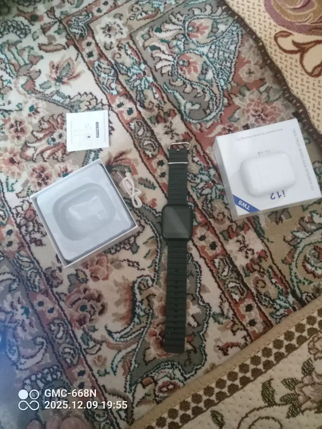 ایرپاد و ساعت اپل واچ|ساعت|اندیشه, اندیشه فاز ۳|دیوار