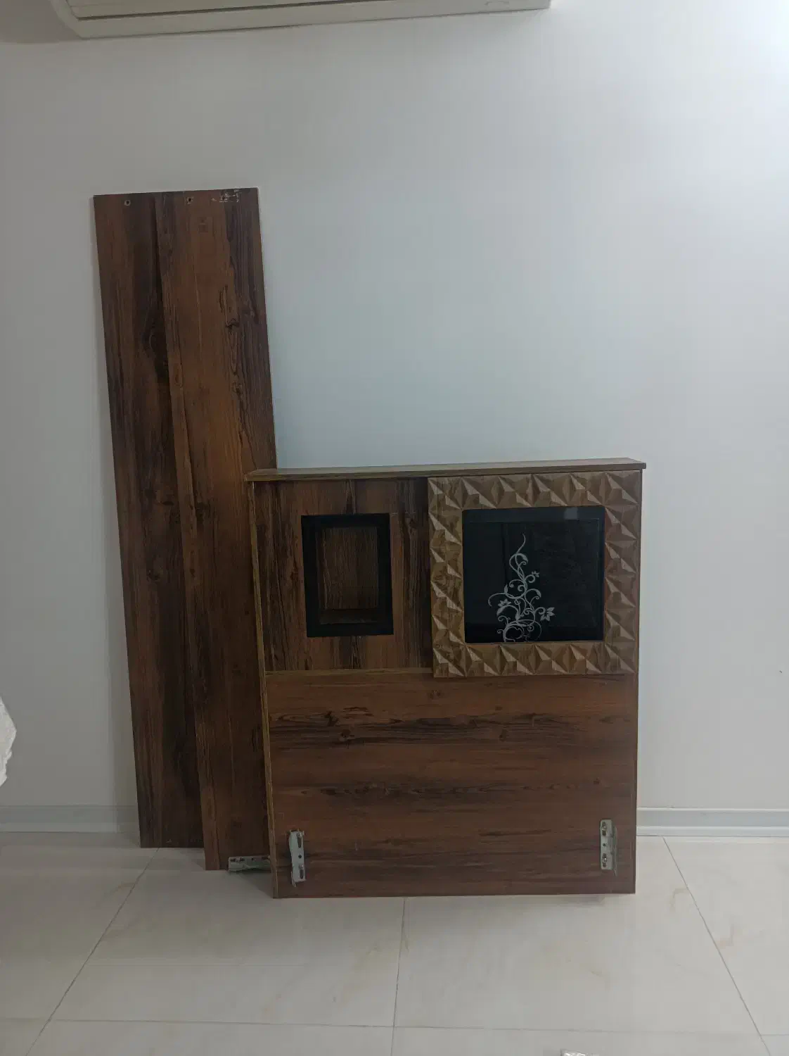 تخت تک نفره|تخت و سرویس خواب|قم, زنبیل آباد|دیوار