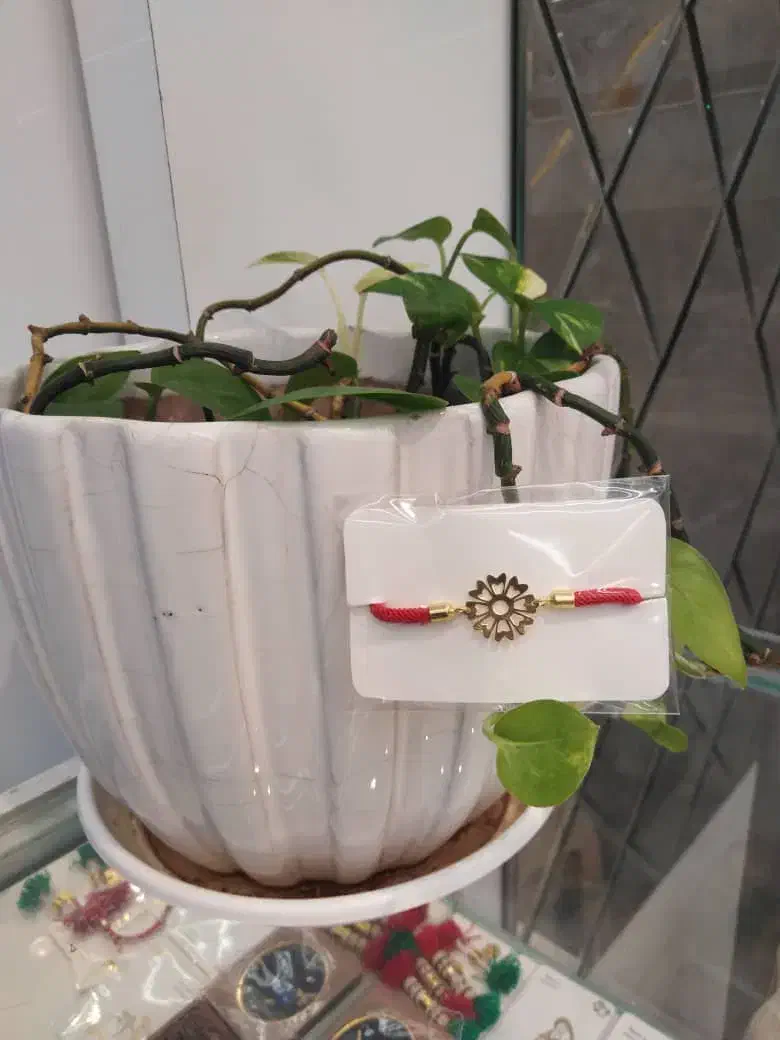 استخدام نیروی فست فود|استخدام خدمات فروشگاه و رستوران|شیراز, آزادگان|دیوار