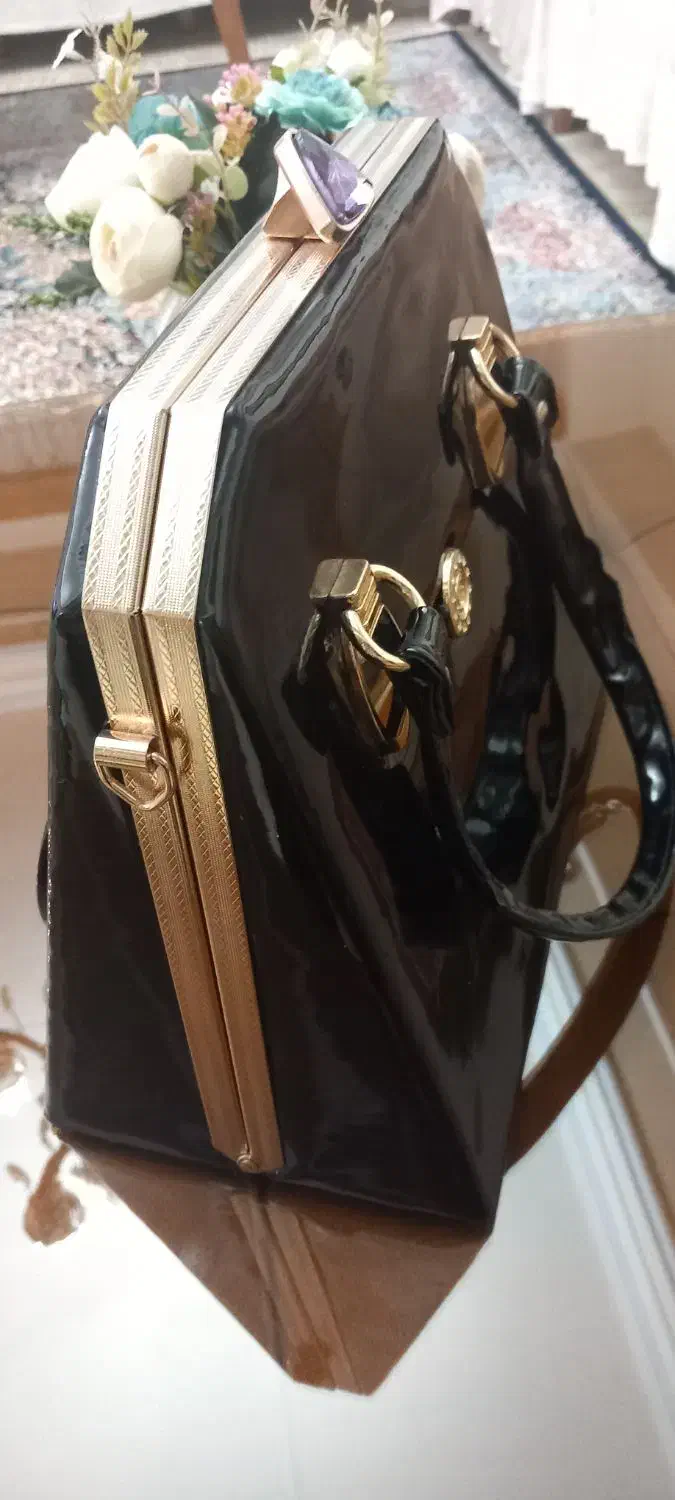 کیف مجلسی|کیف، کفش، کمربند|تبریز, |دیوار