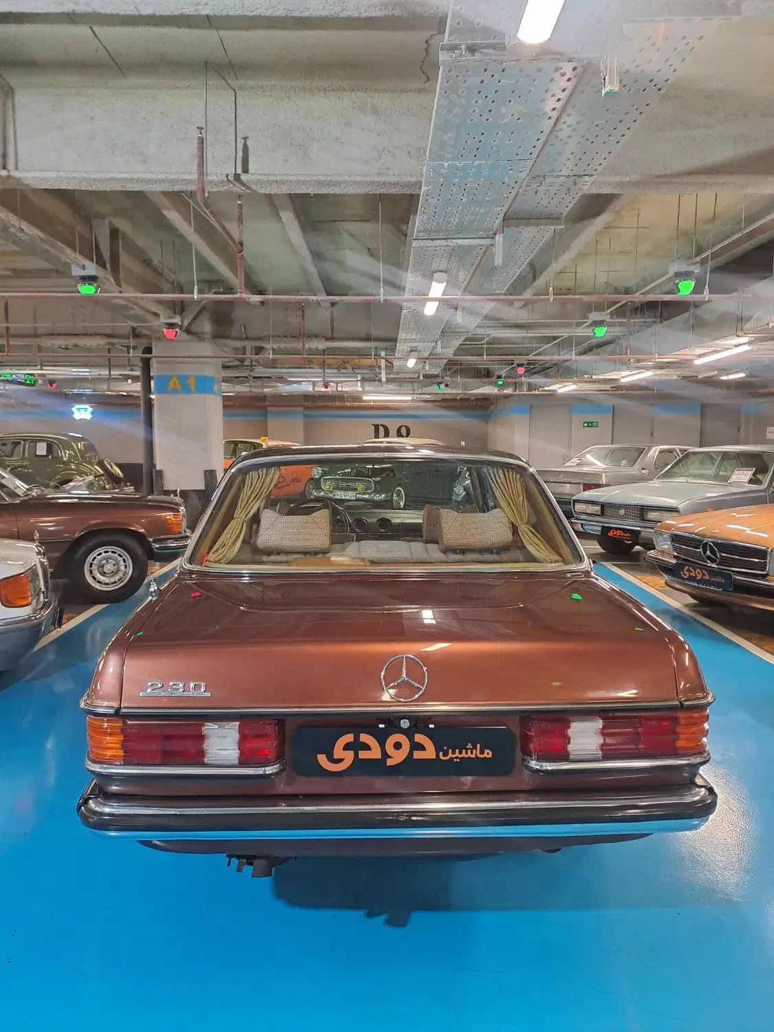 بنز ۱۲۳ قهوه ای|خودرو کلاسیک|تهران, پونک|دیوار