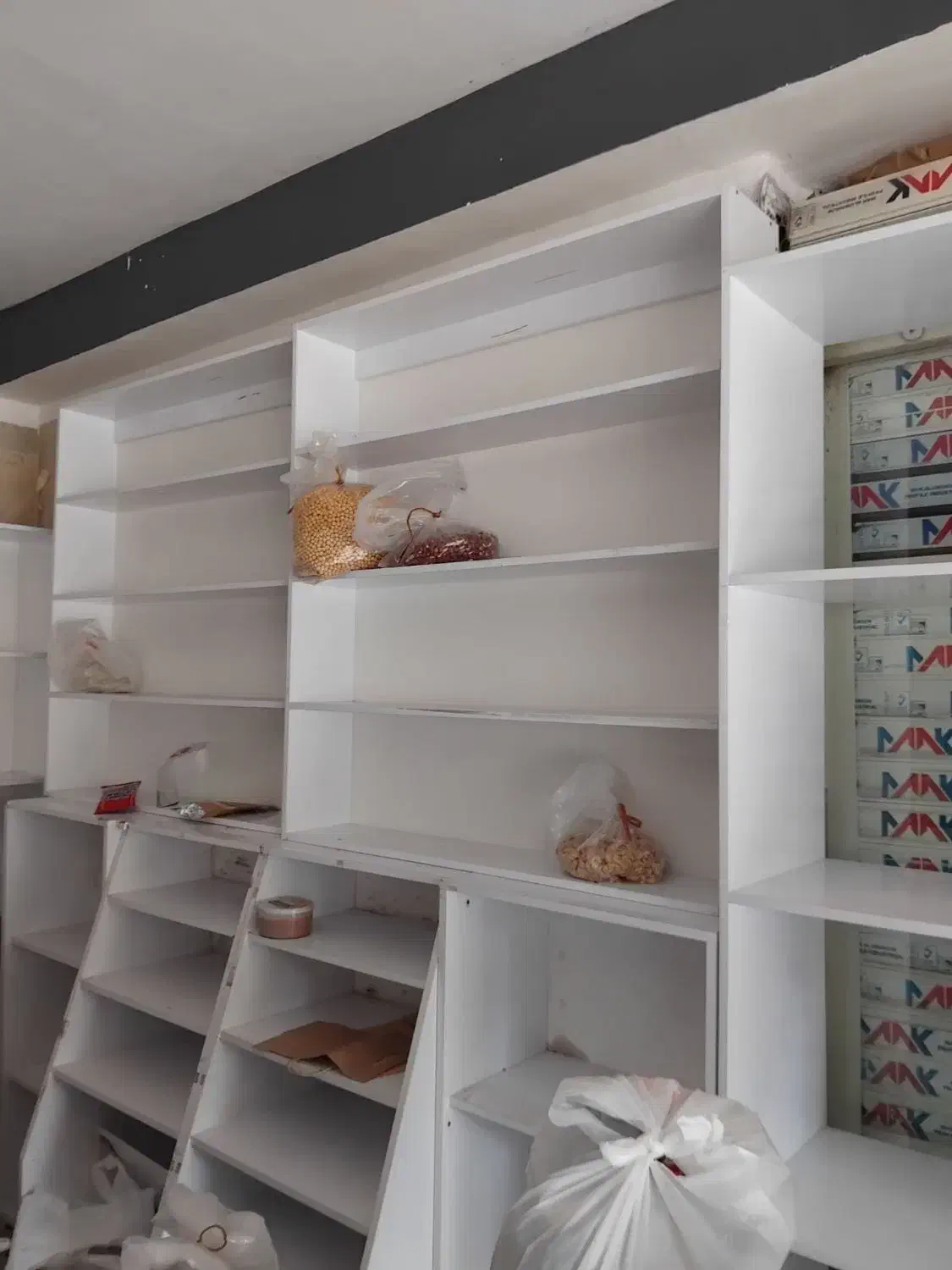 دکور مغازه اجیل و خوشکبار|فروشگاه و مغازه|نیشابور, گنبد سبز|دیوار