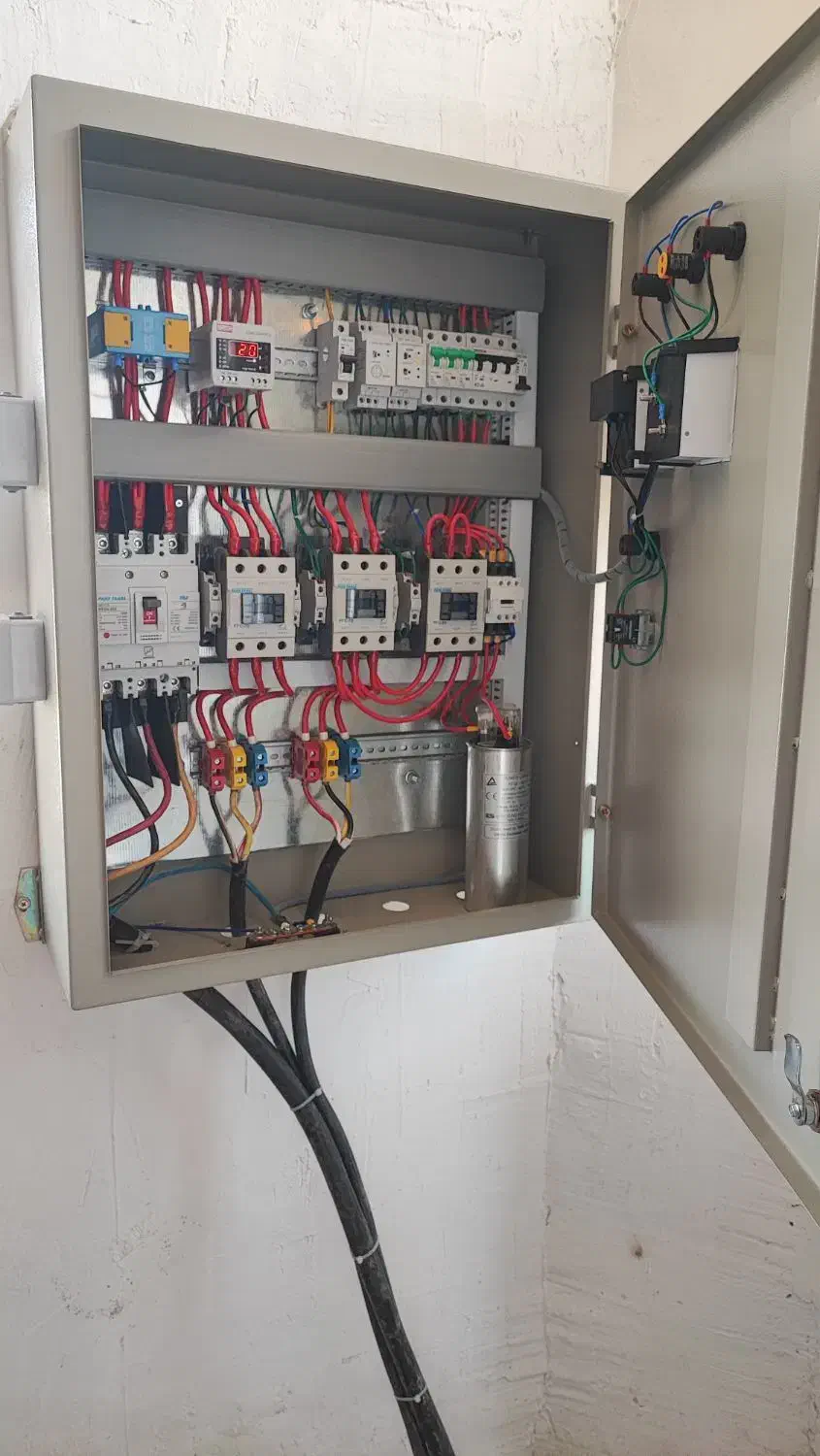 برقکار صنعتی|خدمات پیشه و مهارت|دزفول, |دیوار