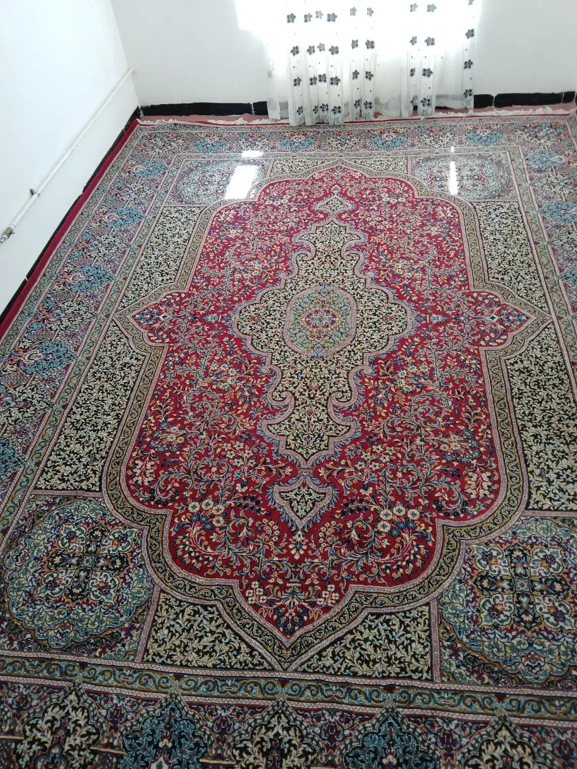 فرش دوازده متری|فرش|ایلام, |دیوار