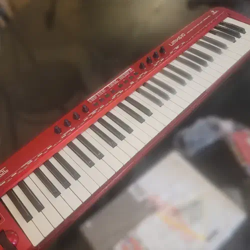 میدی کنترلر behringer umx610 آکبند|پیانو، کیبورد، آکاردئون|تهران, پرستار|دیوار