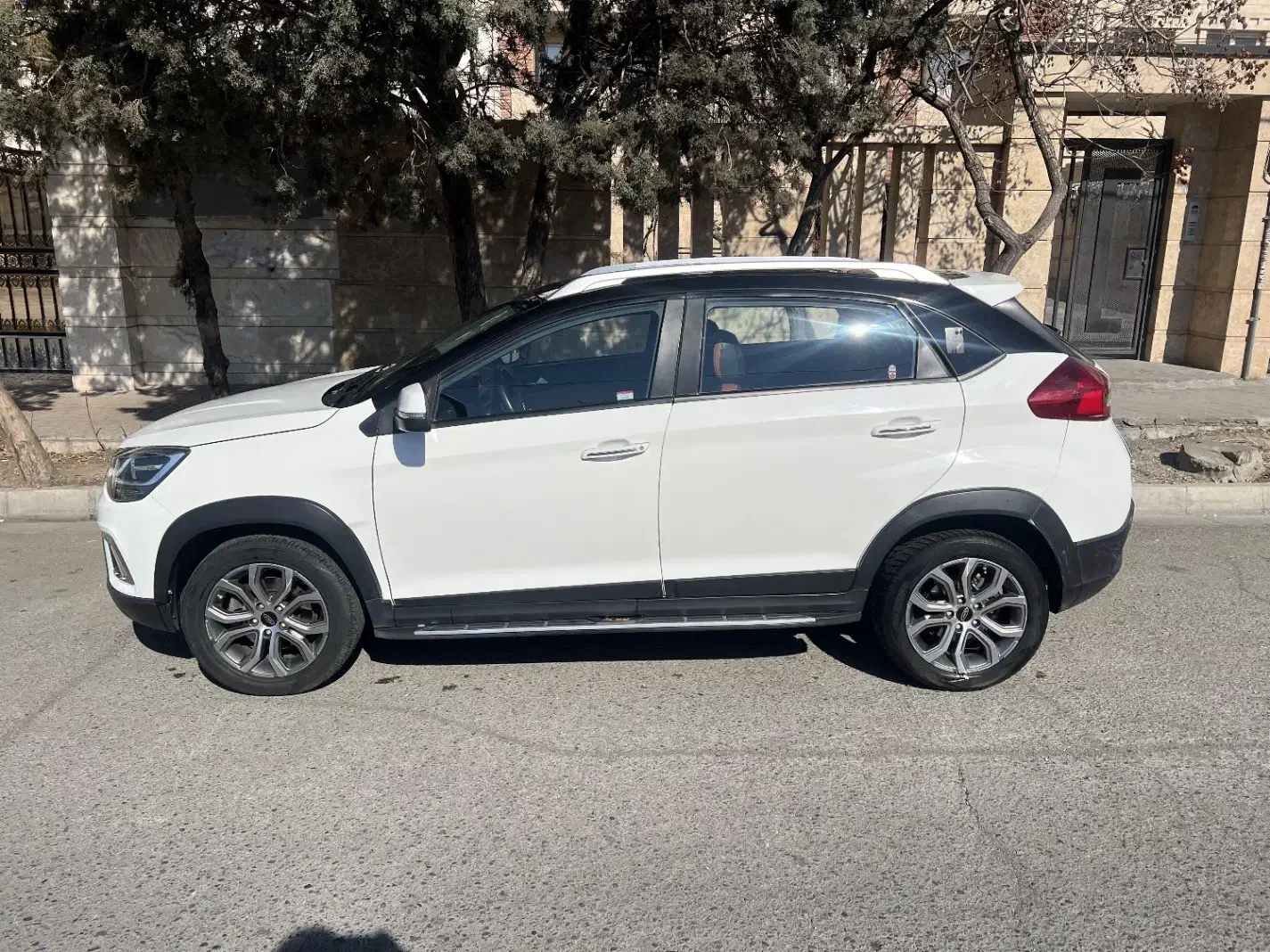 ایکس ۲۲ اسپرت اکسلنت|خودرو سواری و وانت|کرج, گلشهر|دیوار