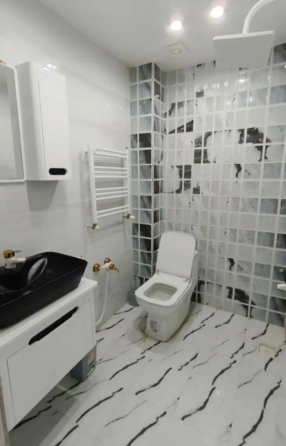 واحد یک و دو و سه خوابه در خیابان زند|اجارهٔ کوتاهمدت آپارتمان و سوئیت|شیراز, ملاصدرا|دیوار