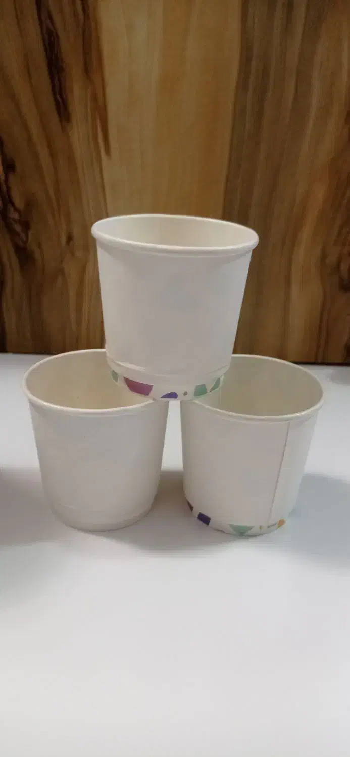 لیوان کاغذی کیفیت خوب قیمت مناسب|ظروف نگهدارنده، پلاستیکی، یک‌بارمصرف|اسلام‌شهر, مظفریه|دیوار