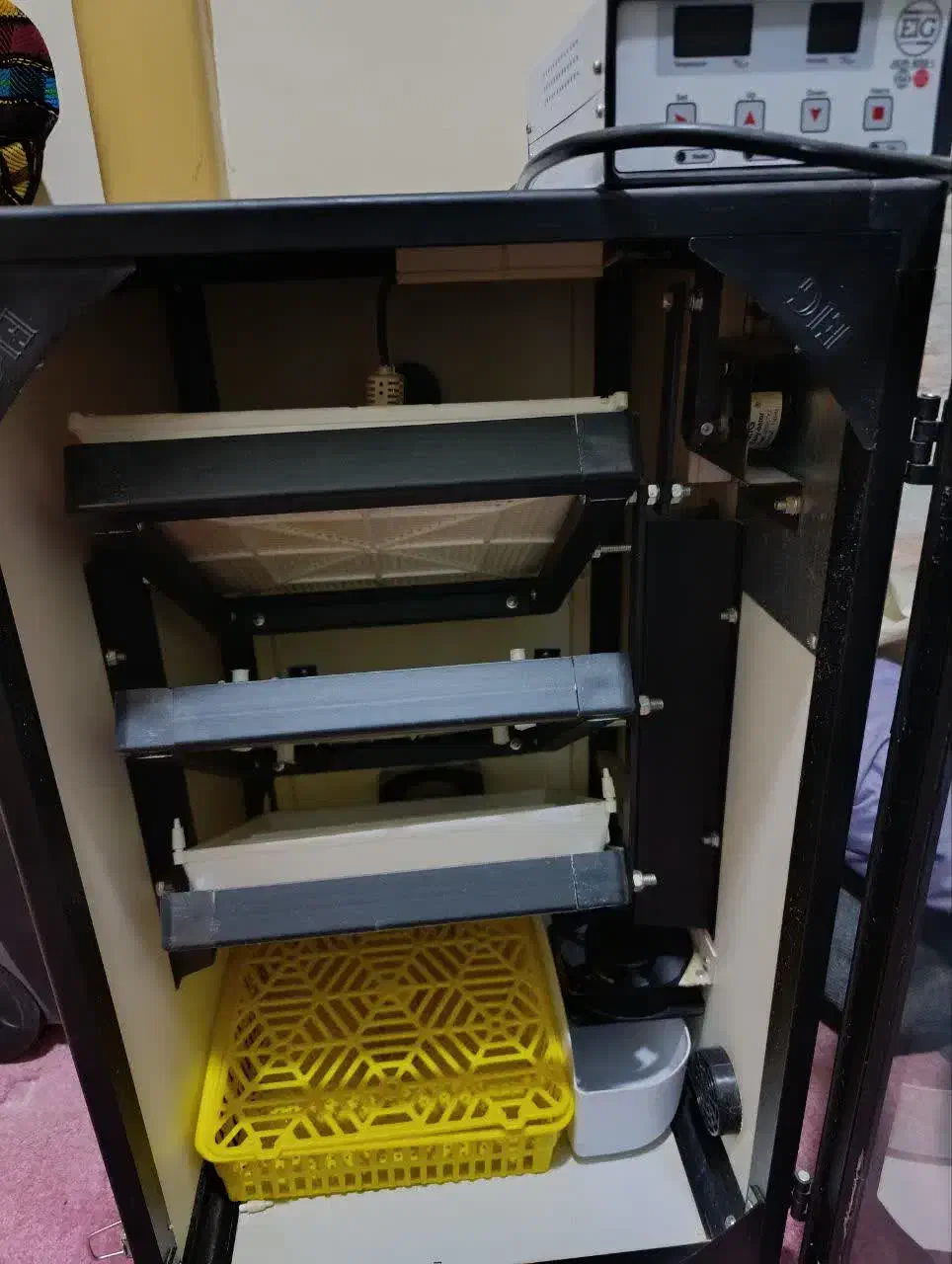 دستگاه جوجه کشی|لوازم جانبی حیوانات|کرمان, |دیوار