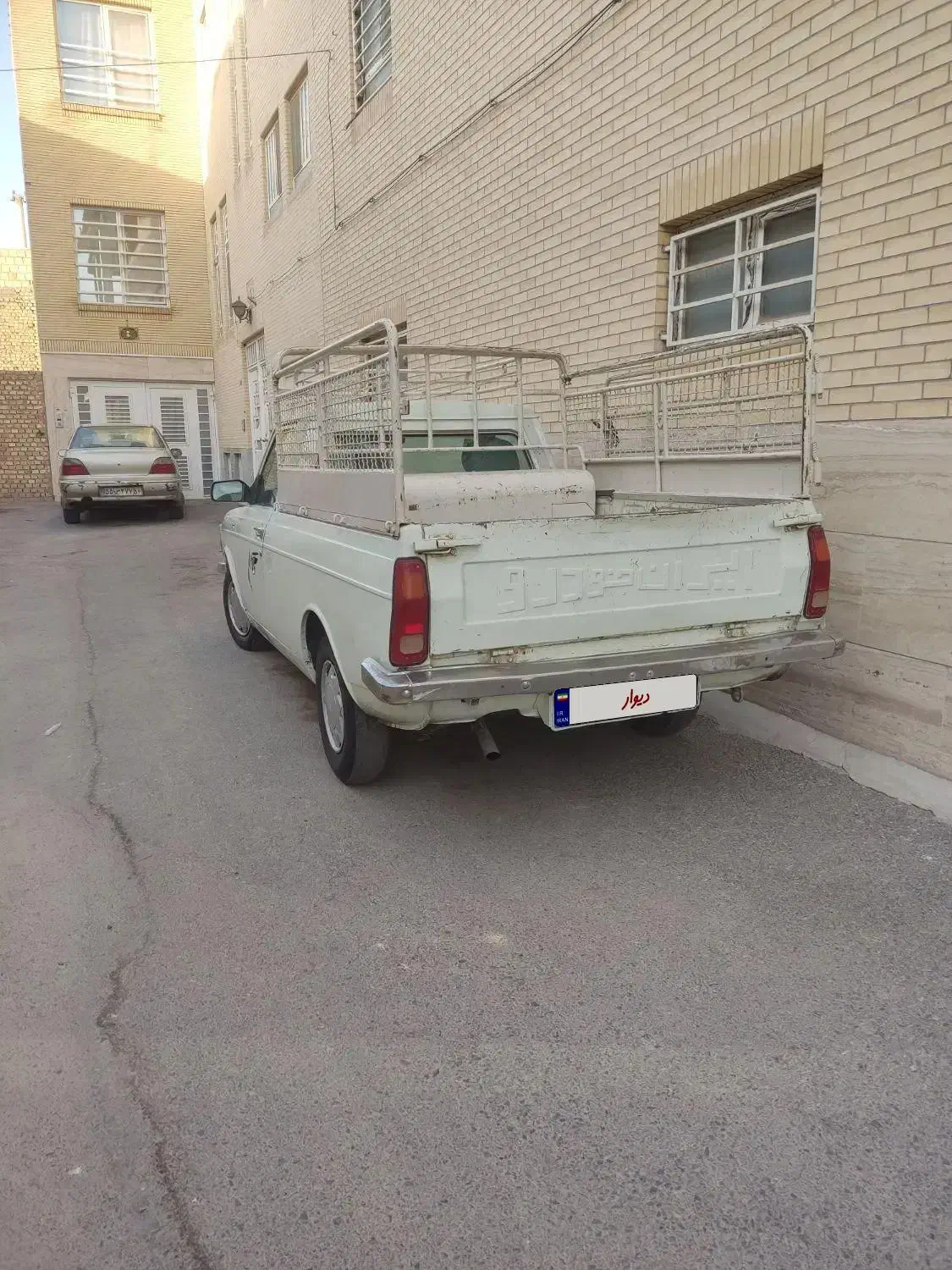 وانت پیکان کم کاربیرنگ|خودرو سواری و وانت|یزد, |دیوار