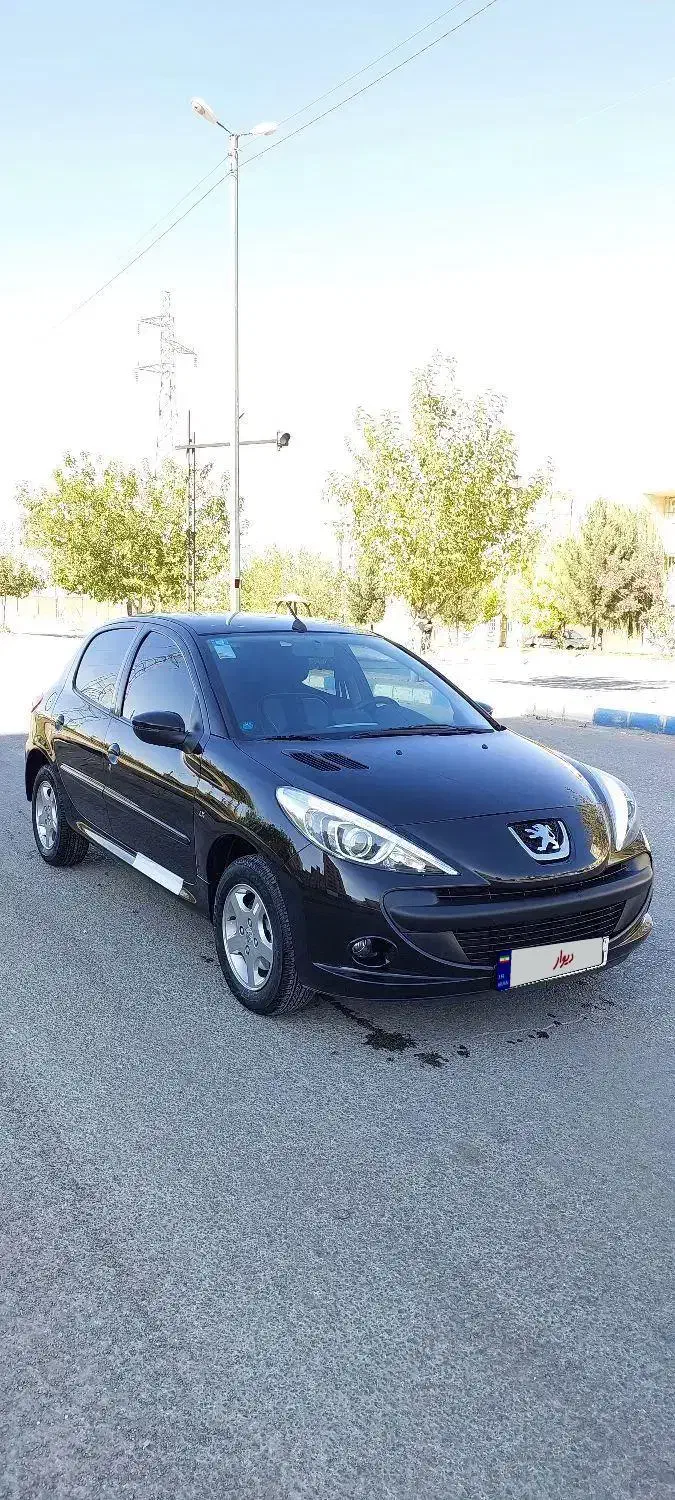 ۲۰۷مدل ۱۴۰۲|خودرو سواری و وانت|دورود, |دیوار