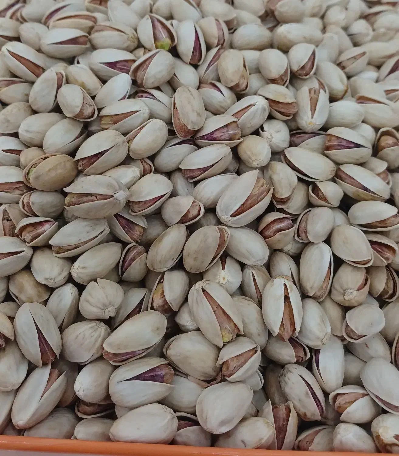 پسته|خوردنی و آشامیدنی|اهواز, کوی باهنر|دیوار