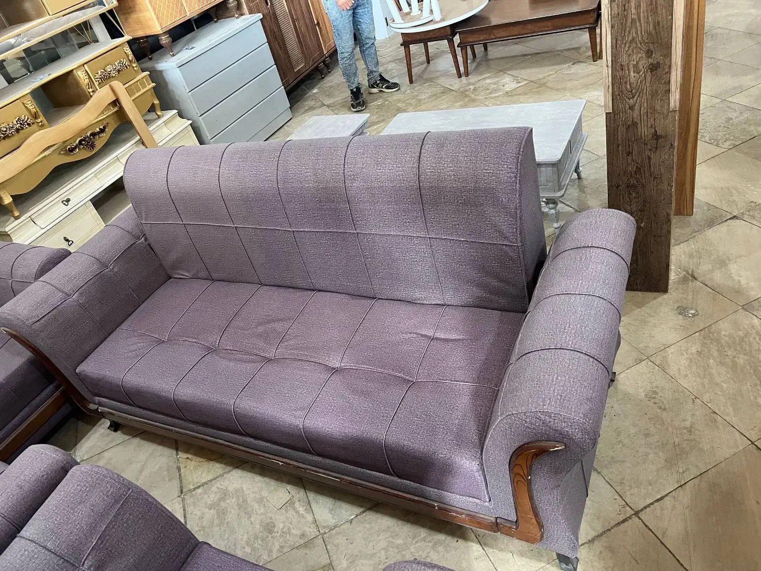 مبل راحتی دست دوم|مبلمان خانگی و میز عسلی|چناران, |دیوار