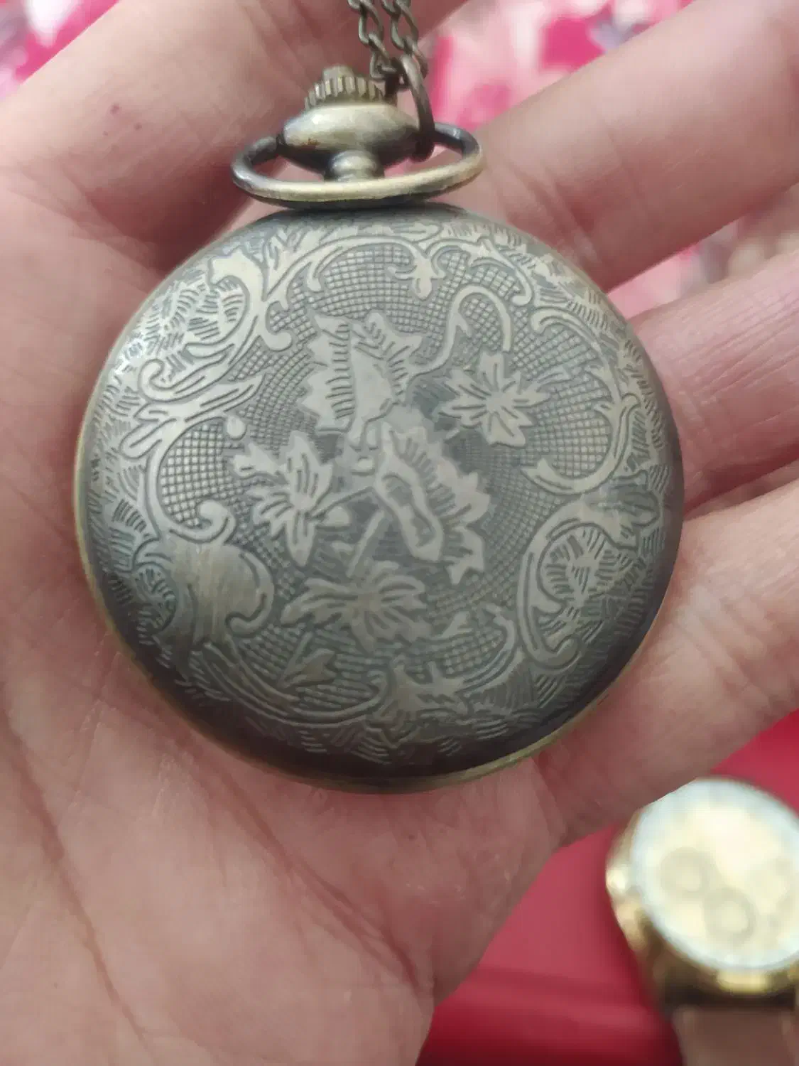 ساعت جیبی ومچی|ساعت|بناب, |دیوار