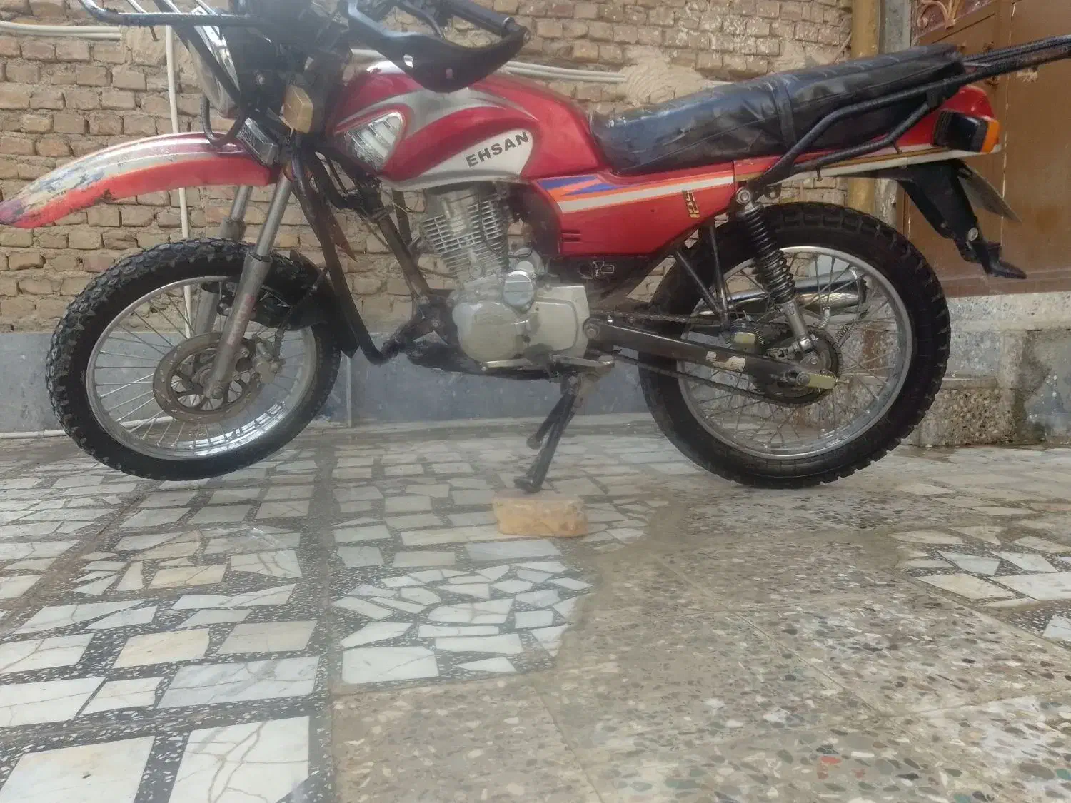 نیم تلر احسان شکاری 200|موتورسیکلت|سراوان, |دیوار