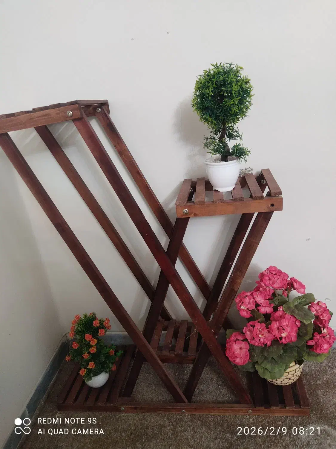 استند گل|گل مصنوعی|همدان, |دیوار