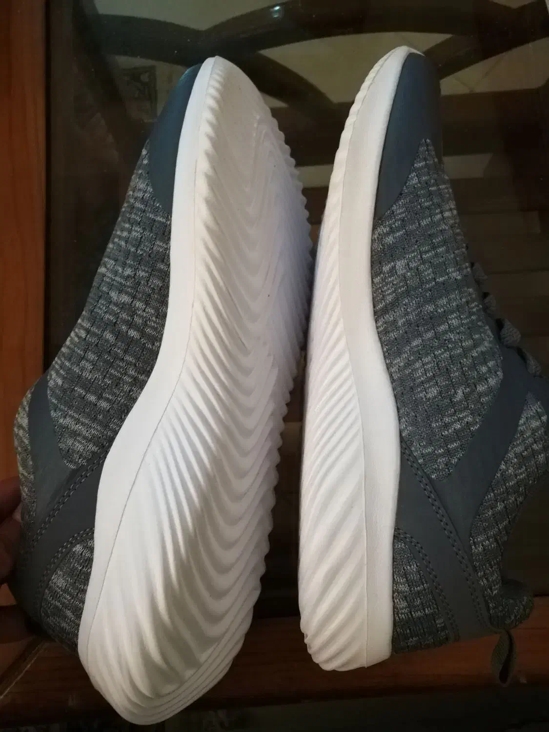 کتونی|کیف، کفش، کمربند|فردیس, نگارستان|دیوار