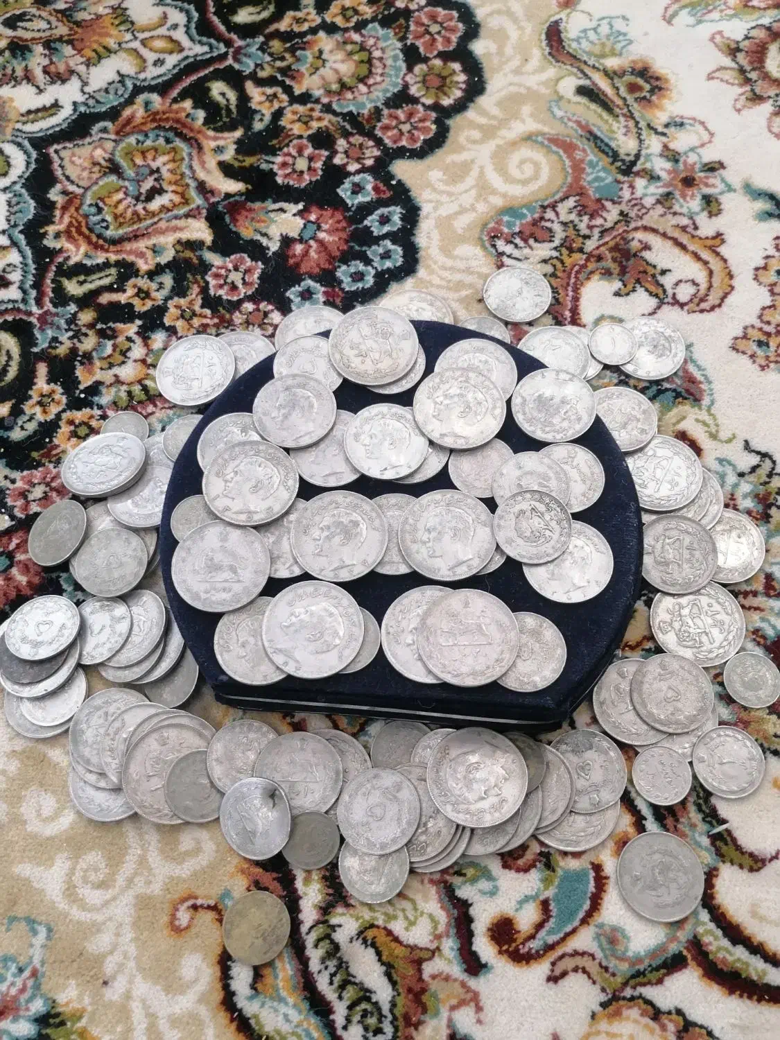 سکه قدیمی شاهی|کلکسیون اشیاء عتیقه|مشهد, کوی پلیس|دیوار