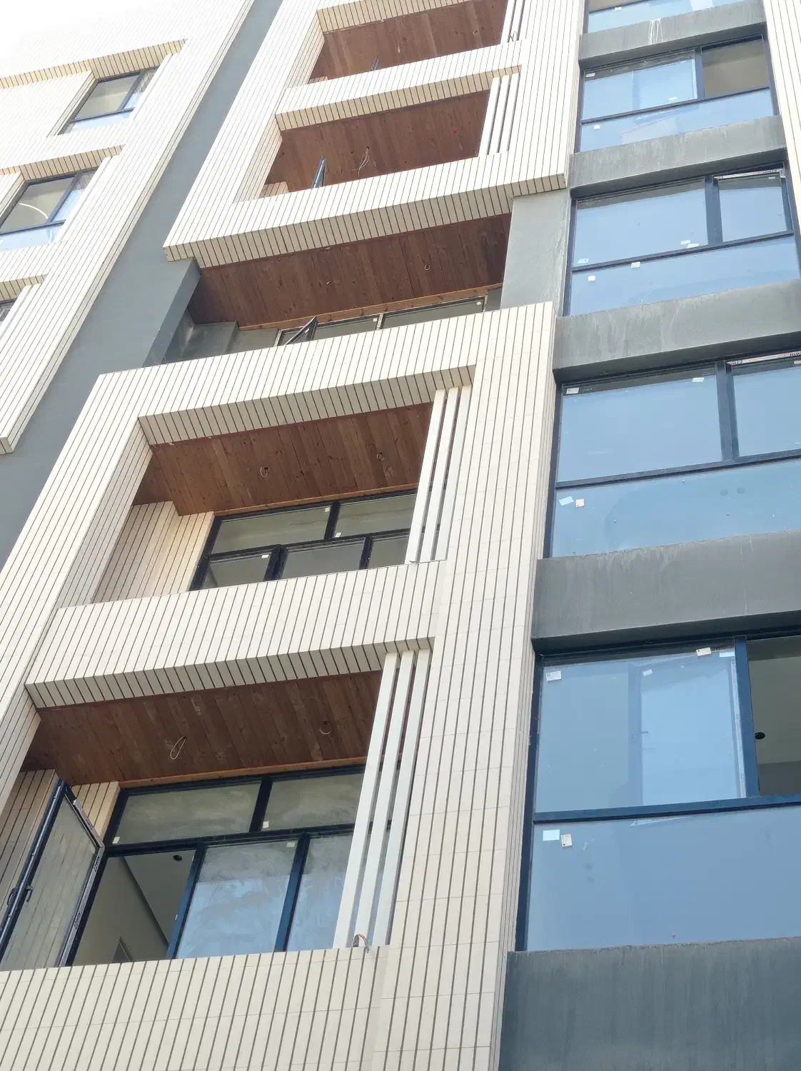 اجرای ترموود ، الاچیق ، سونا ، کف ، نما|خدمات پیشه و مهارت|چهارباغ, |دیوار