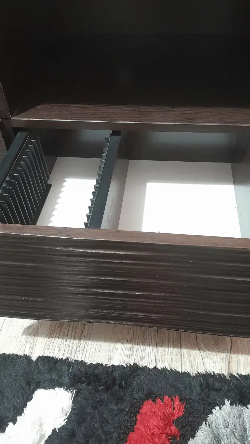 میز تلوزیون درحد نو ،دو حالته|میز تلویزیون|بندر انزلی, بشمن|دیوار