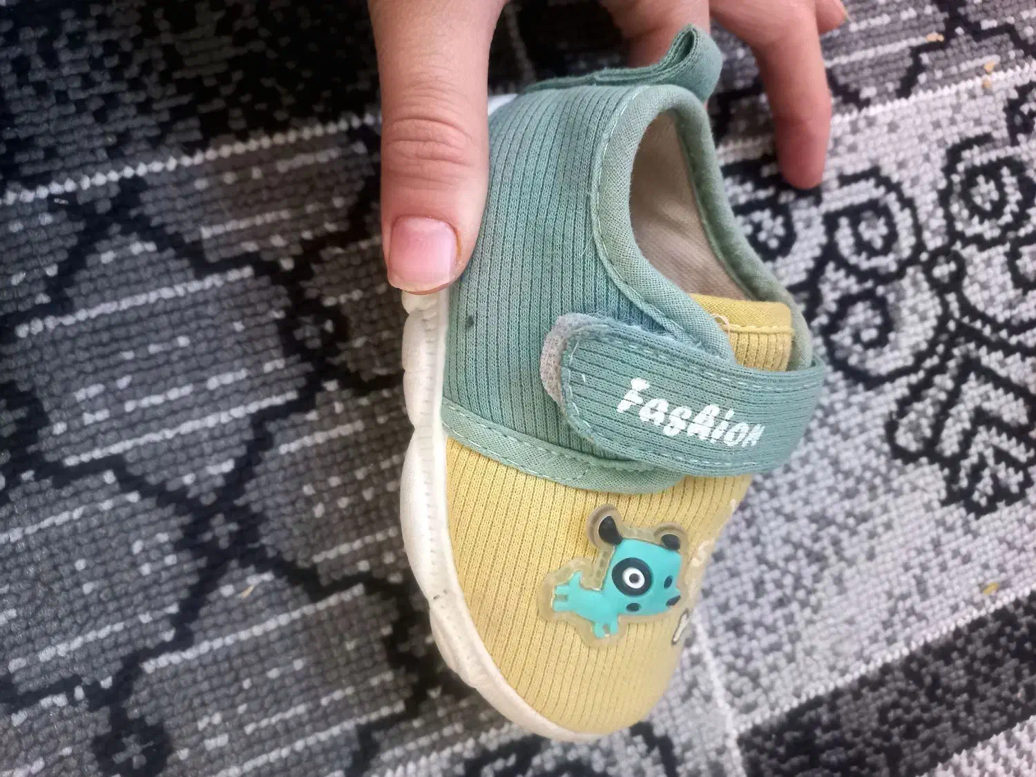 کفش های کودک|کفش و لباس بچه|قوچان, |دیوار