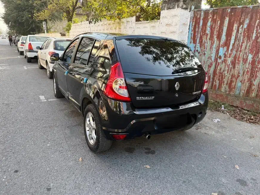 ساندرو مدل۹۶بیرنگ ۶۸تاکار معاوضه یا نقدی|خودرو سواری و وانت|گرگان, |دیوار